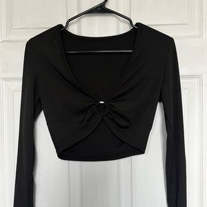 SMALL BLACK LONG SLEEVE CROP-TOP